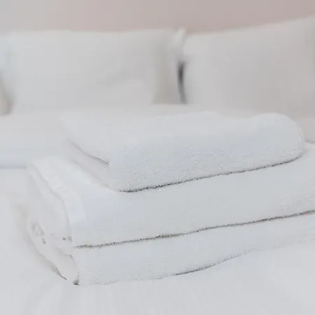 Posnania Comfort By Bookinghost Apartment