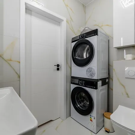 Apartment Posnania Comfort By Bookinghost Posen